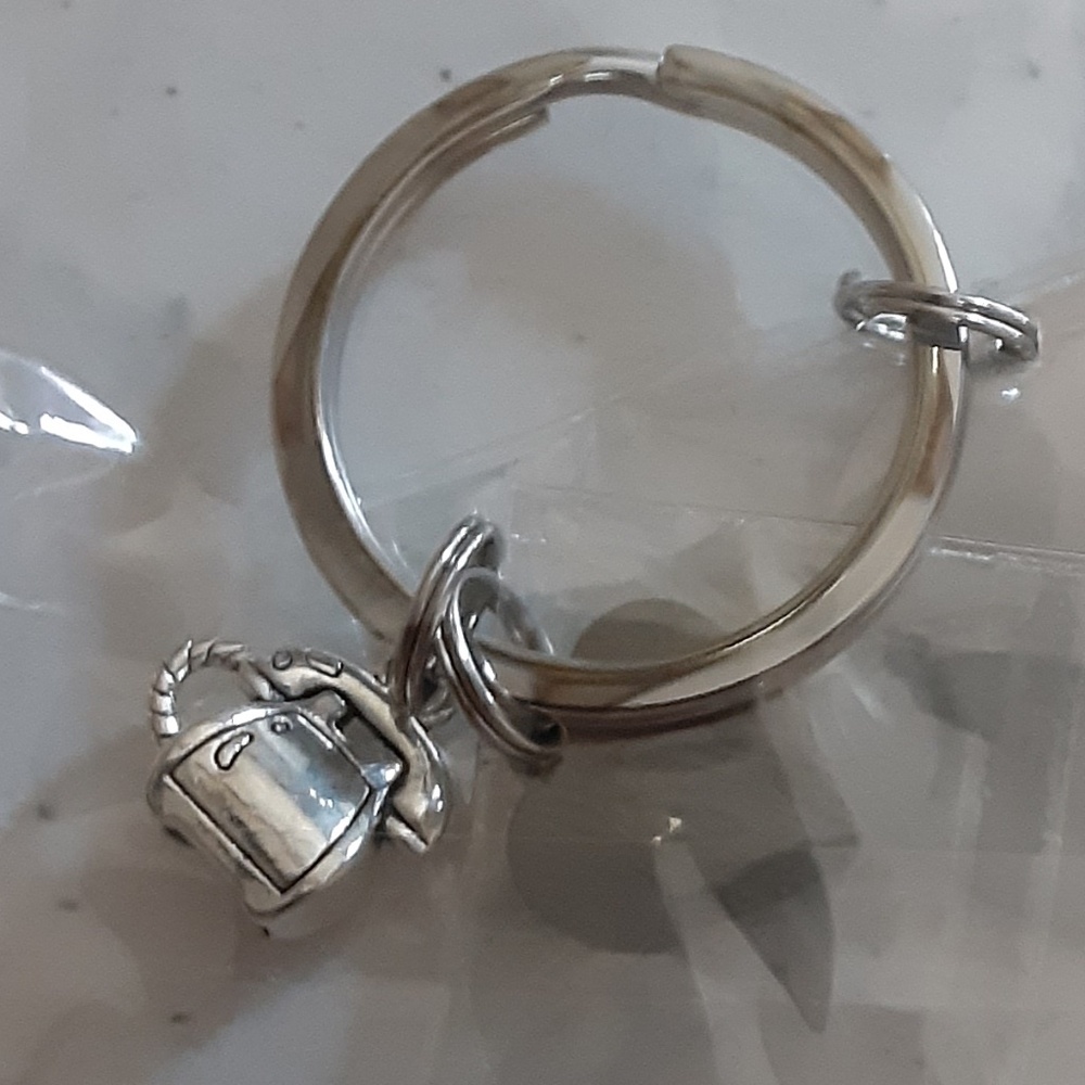 Secretary Keychain & Charms - Picture 4 of 6
